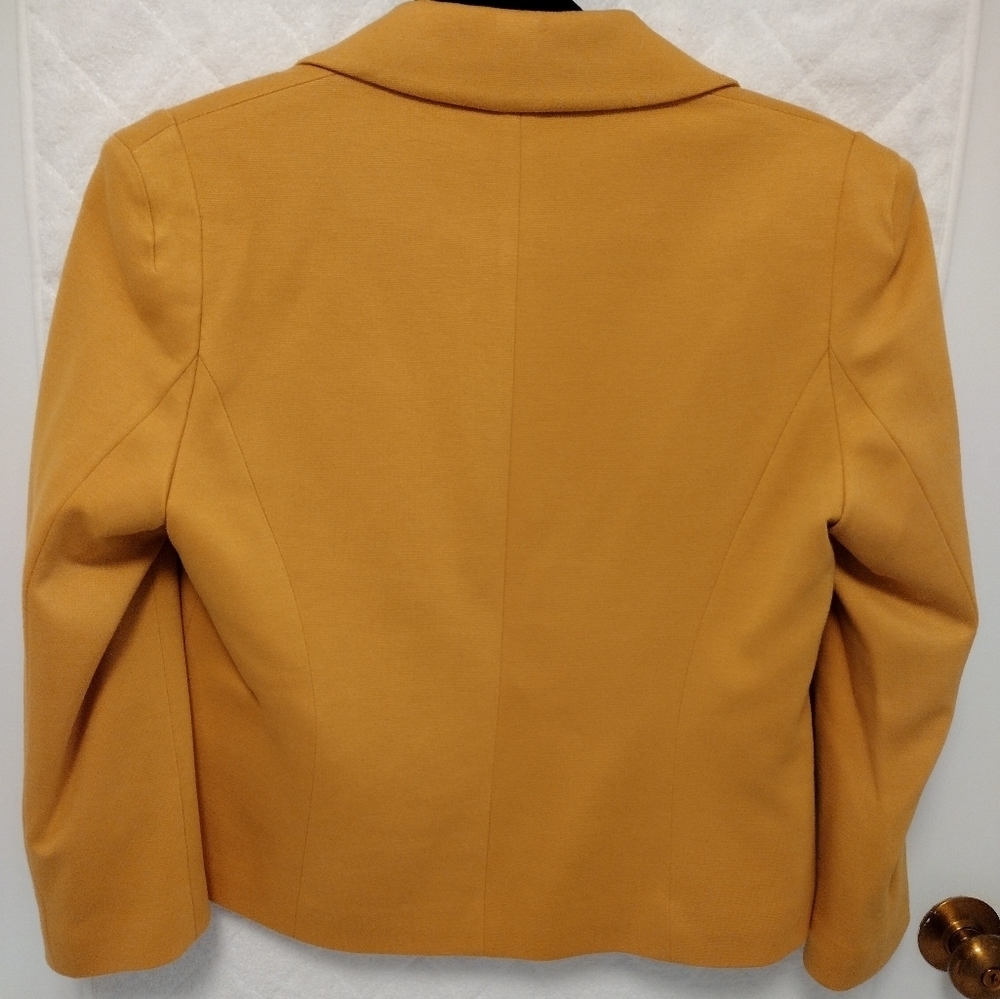 Baukjen yellow blazer/jacket. Very good condition. Size 10 (US) /14 (UK). - Picture 4 of 8